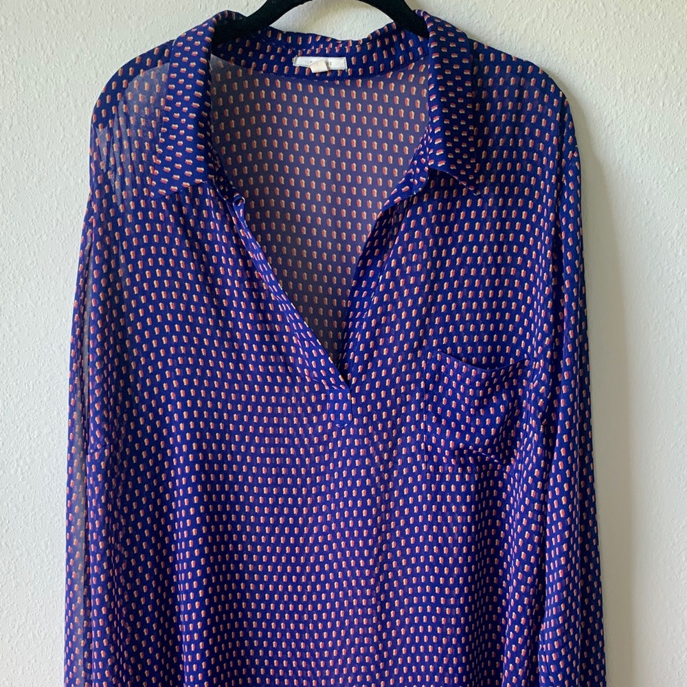 Pleione Blue print top. 3X